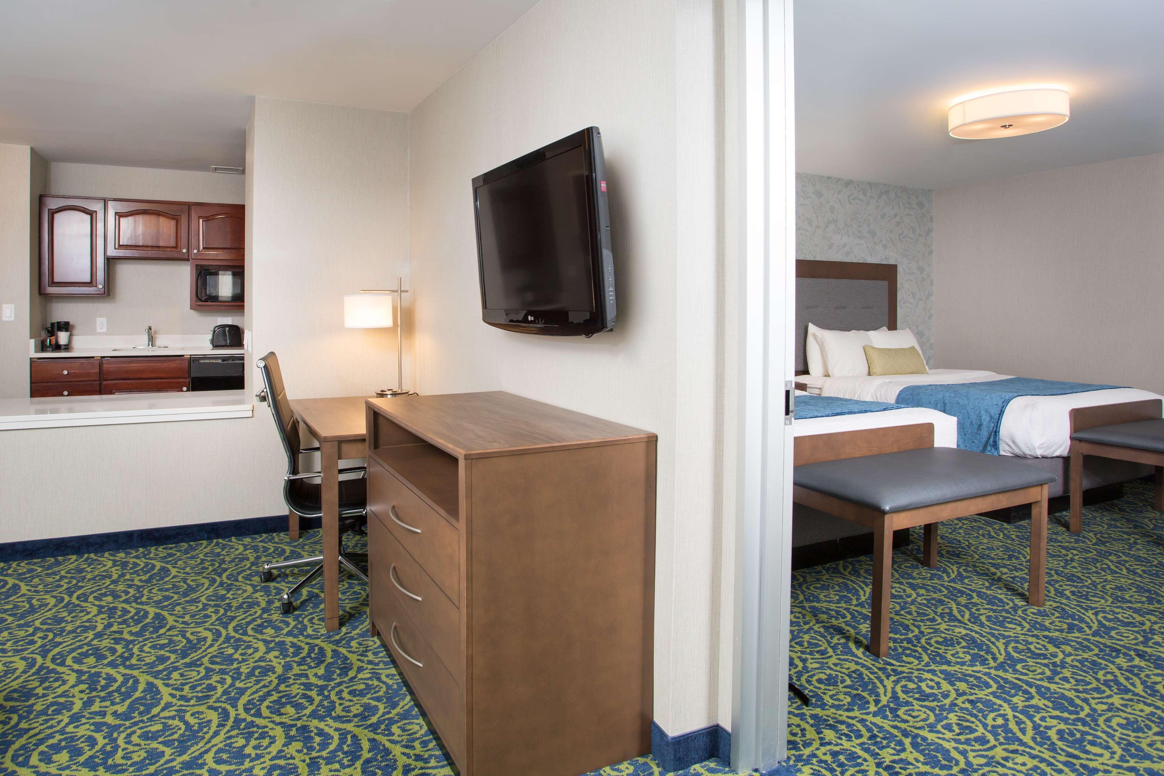 Best Western Plus Portsmouth Hotel & Suites Εξωτερικό φωτογραφία